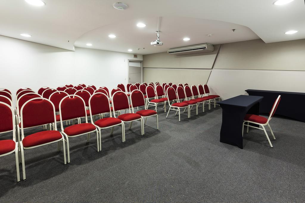 Hotel Sibara Spa & Convencoes Balneario Camboriu Bagian luar foto